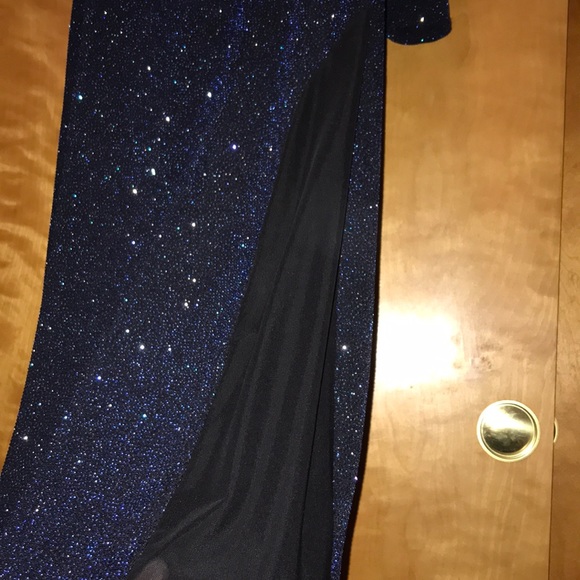 ASOS Dress/Gown Prom - Picture 5 of 8